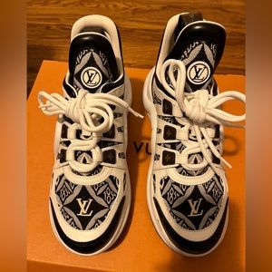 Authentic LV sneaker with receipt pre-loved